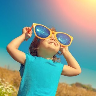 Bổ Sung Vitamin D Có Giúp Bé Phát Triển?